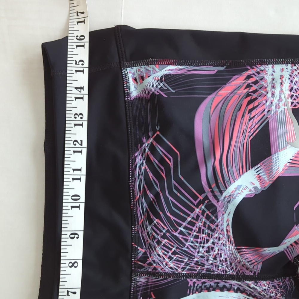 Nike Dri-Fit Workout Capri Pants LARGE Black Multi - Picture 12 of 16